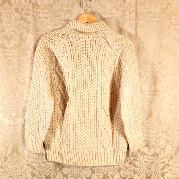 Vintage Irish 100% Wool Large Handknit Fishermans Turtleneck Sweater by Kinvara - Picture 3 of 5